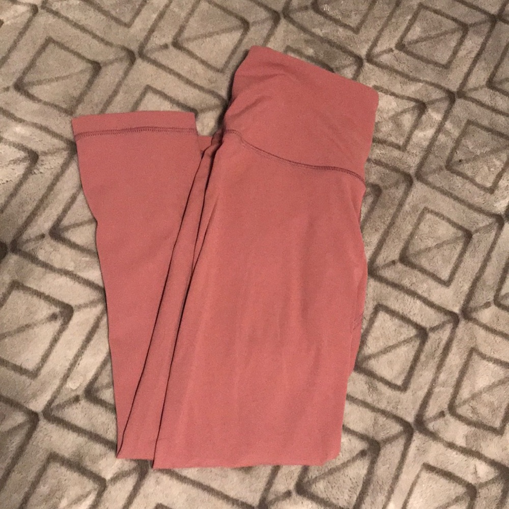 Yogalicious super soft lightweight leggings